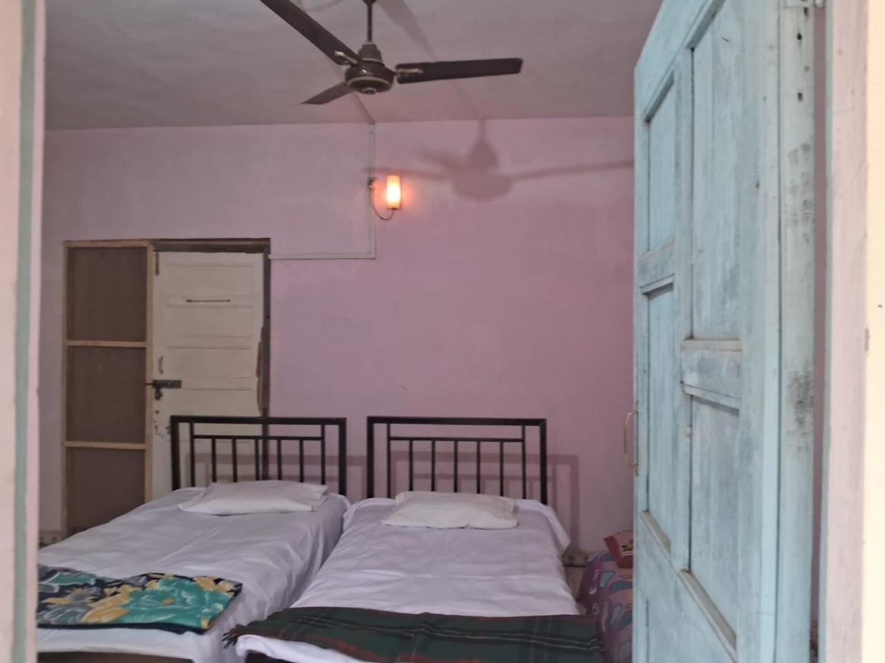 Savitri Cottage Алибаг Экстерьер фото